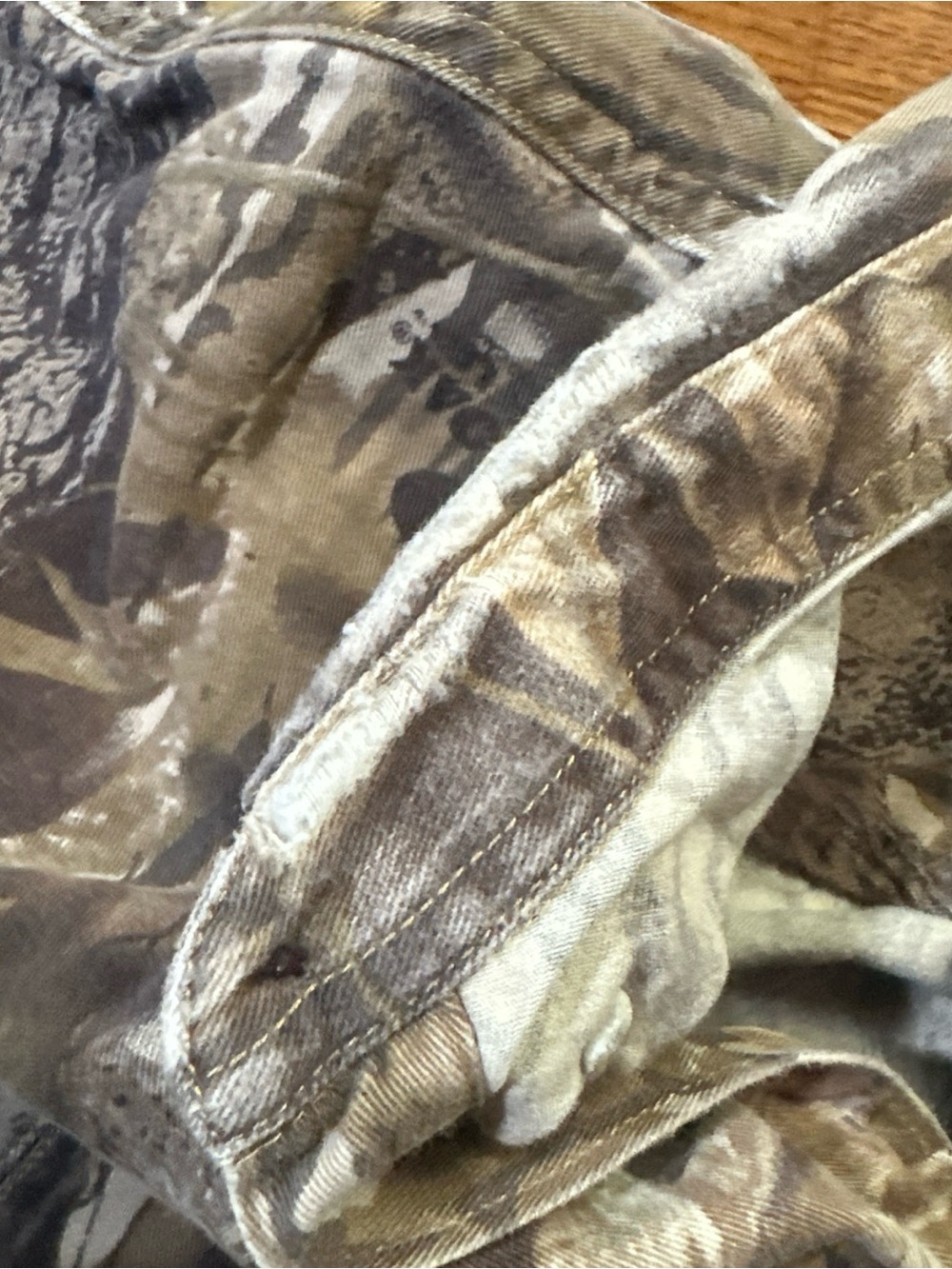 Columbia Camo Shirt Mens XL Mossy Oak Break Up Long Sleeve Hunting Button Up! - Picture 6 of 6